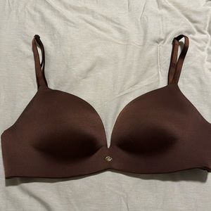 Victoria’s Secret Wireless Push Up Bra